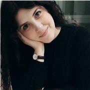 Laureata in Italianistica con 110L impartisce lezioni di italiano (grammatica e letteratura), storia, geografia e latino per studenti di scuola media e scuola superiore